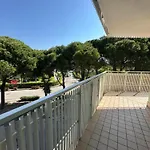 Spacious Flat Close To The Beach - Beahost